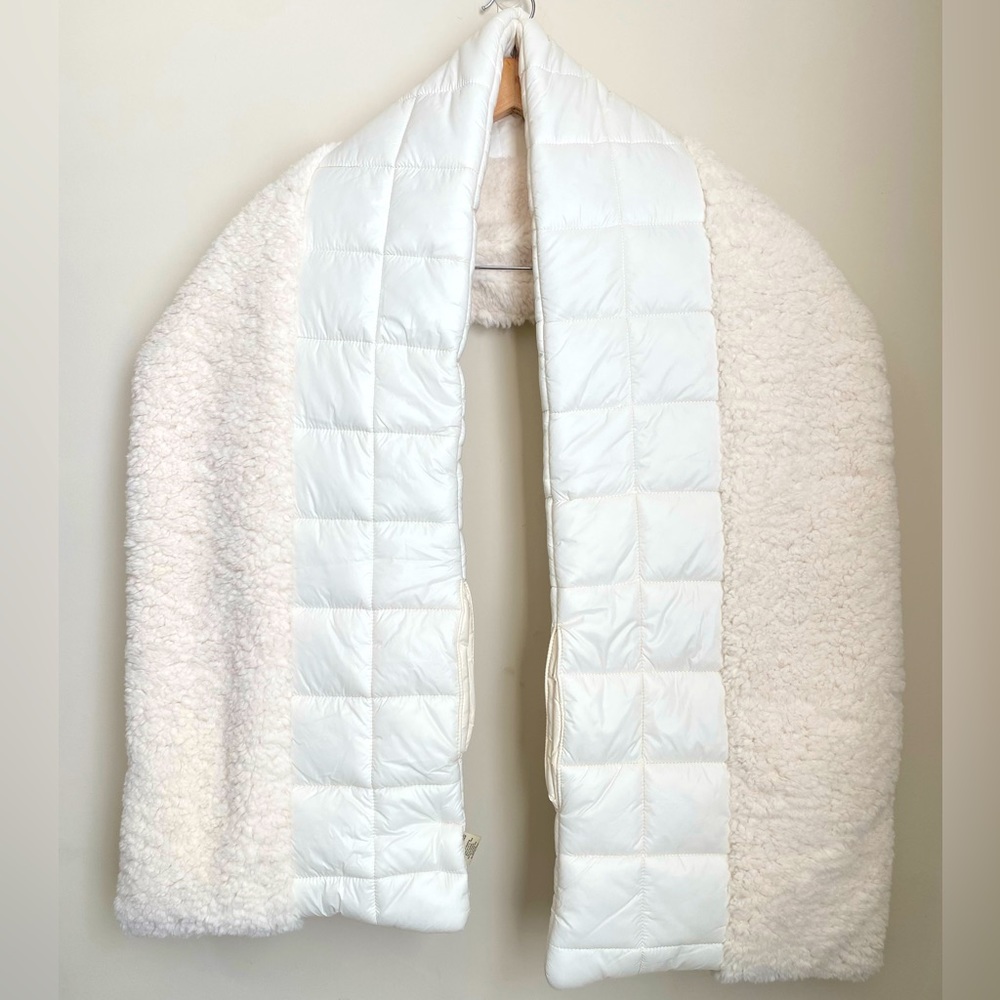 New Free People Downhill Puffer Scarf